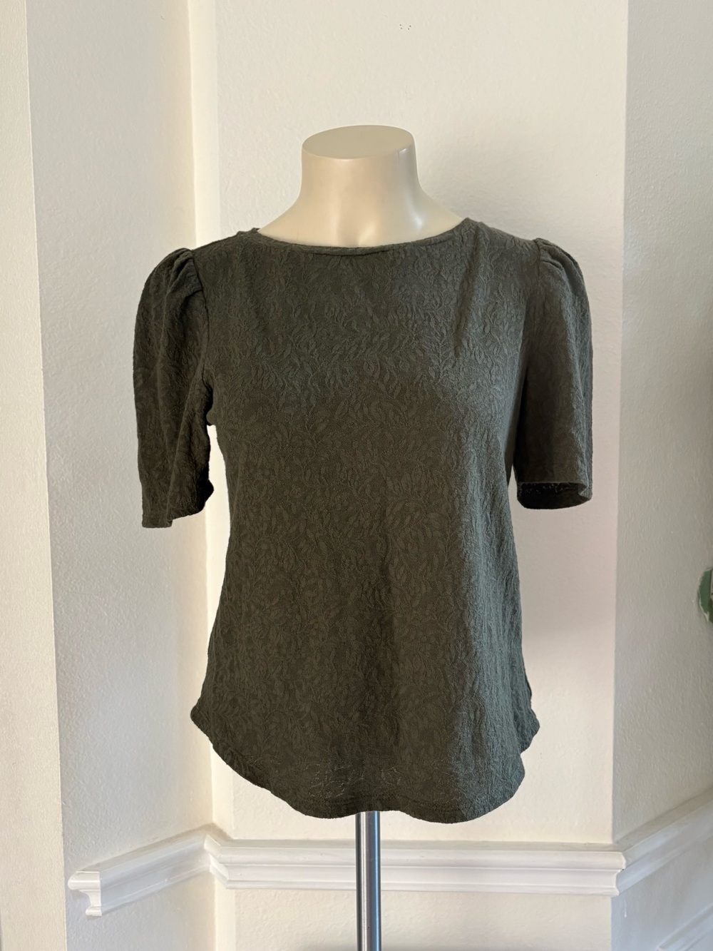 LOFT Textured Short Sleeve Top - Olive Green